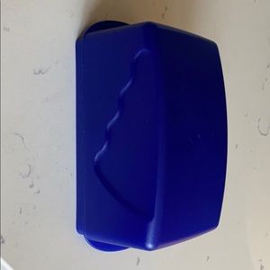 Tupperware Jumbo Impressions Butter Dish Brand New